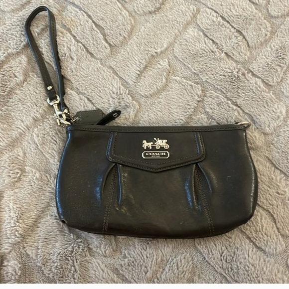 Coach Black Leather Wristlet - Picture 1 of 2